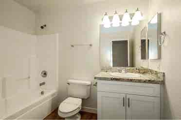 Spacious Rooms For Rent