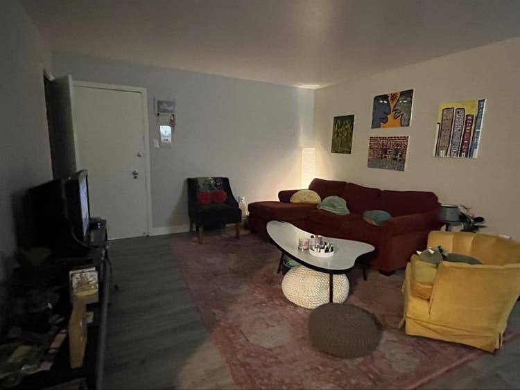 room in b available now!!