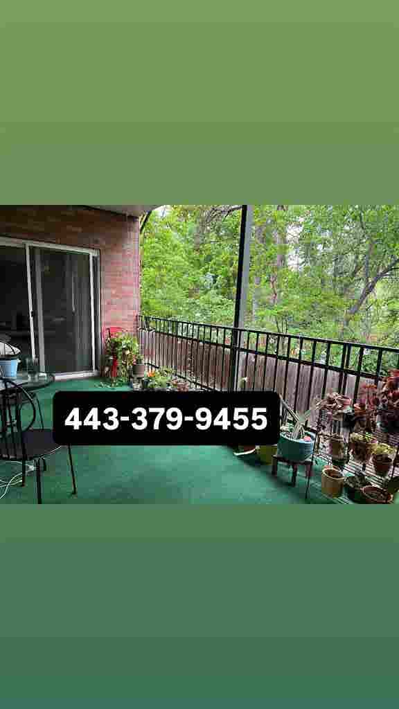 room in b available now!!