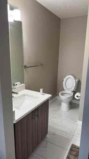 1 master bedroom to rent
