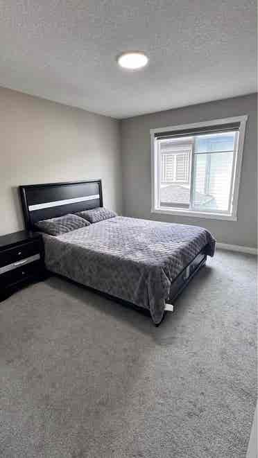 1 master bedroom to rent