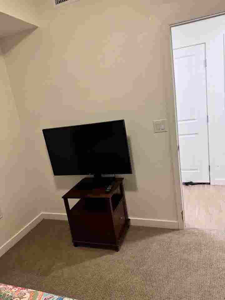 Room for rent in gated community