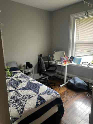 3 Bedroom Apartment - North End