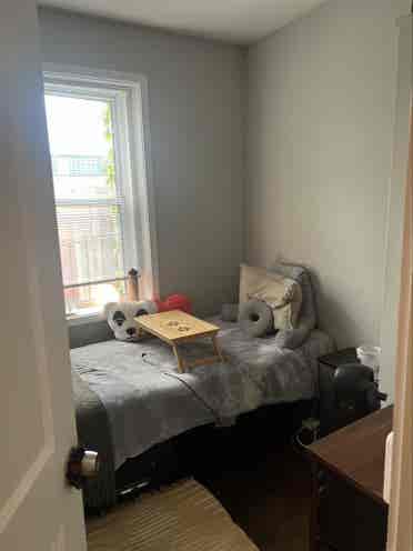 3 Bedroom Apartment - North End