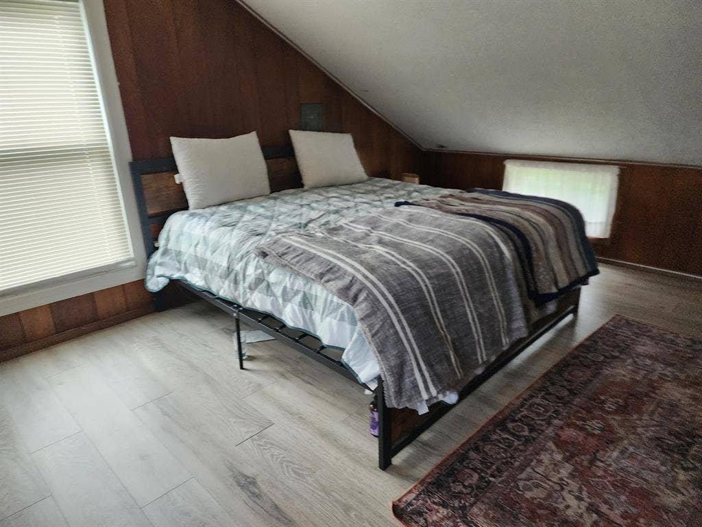 Master Bedroom for rent