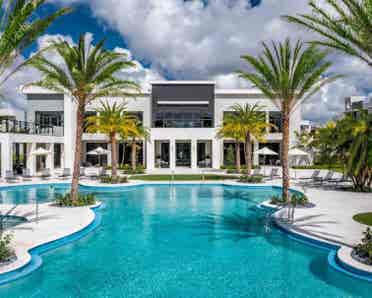 Room for rent in The manor Hialeah
