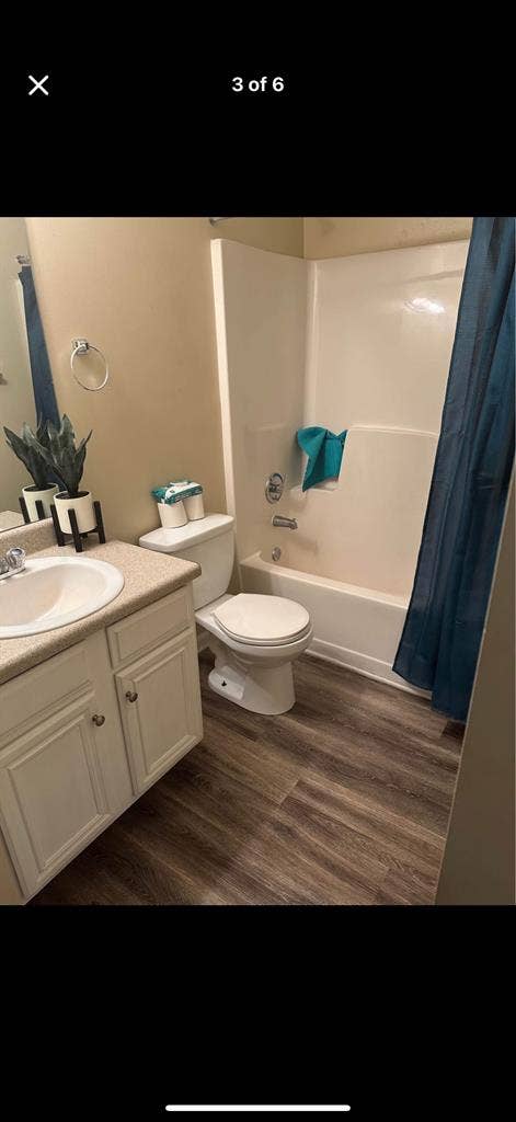 Room for rent! bath suite