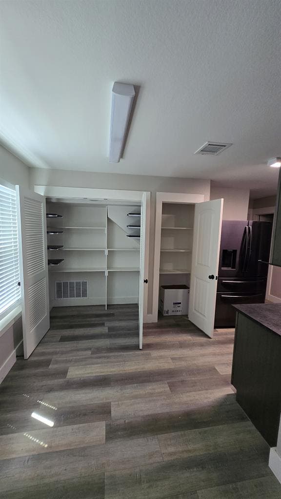 3 rooms for rent