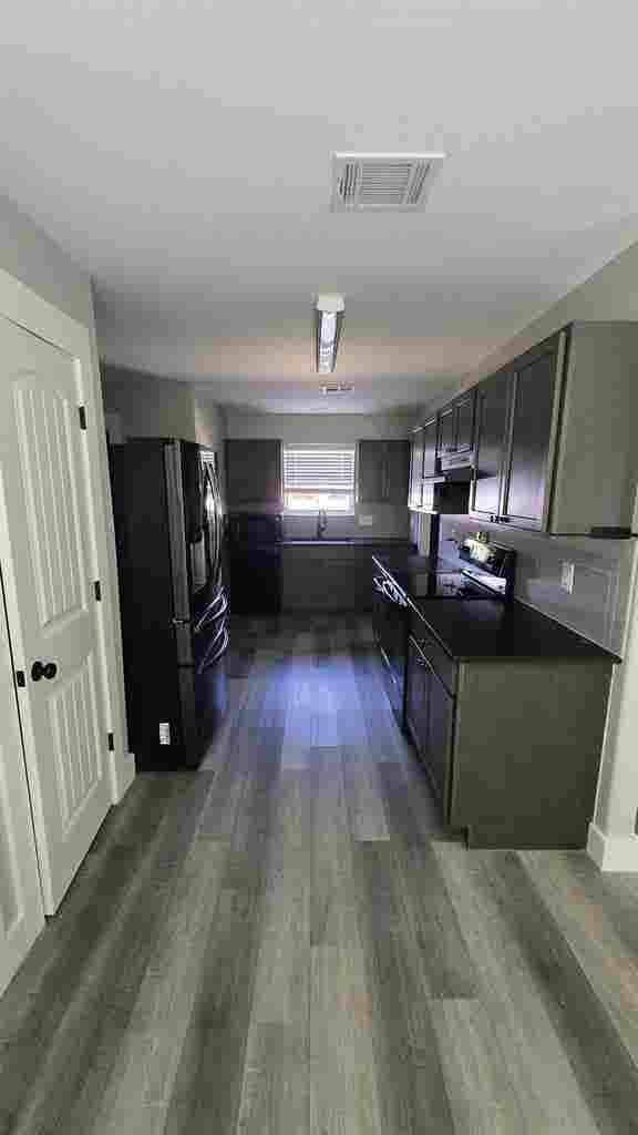 3 rooms for rent