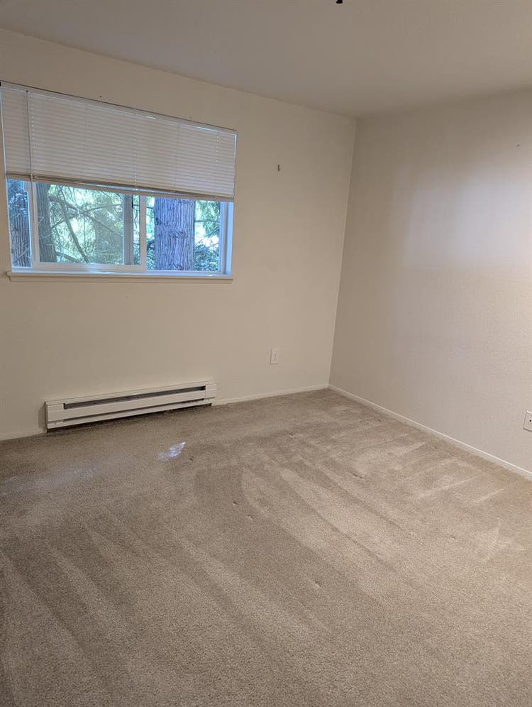 Big room in a b