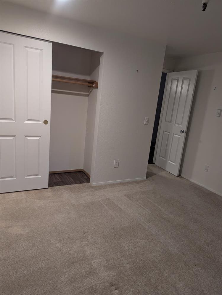 Big room in a b