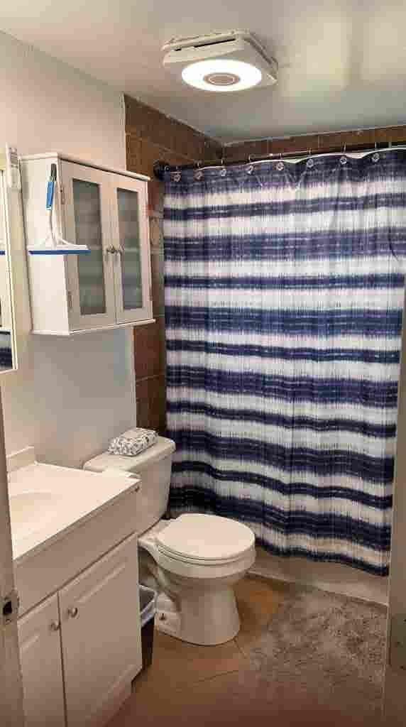 Private room for rent