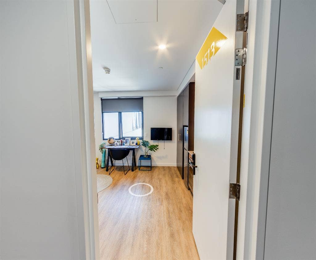 Perfect Large Studio Apartment