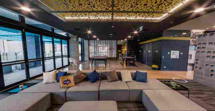 Perfect Large Studio Apartment