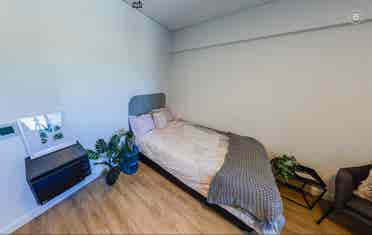 Perfect Large Studio Apartment