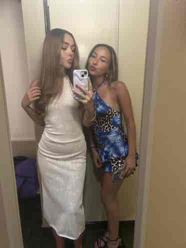 Looking for flatmates