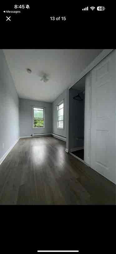 Room for rent in shared apartment!!