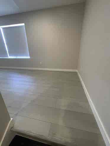 Fresh, newly remodeled apt. studio