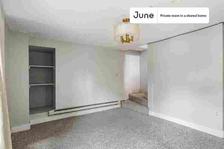 4 BR in Boston