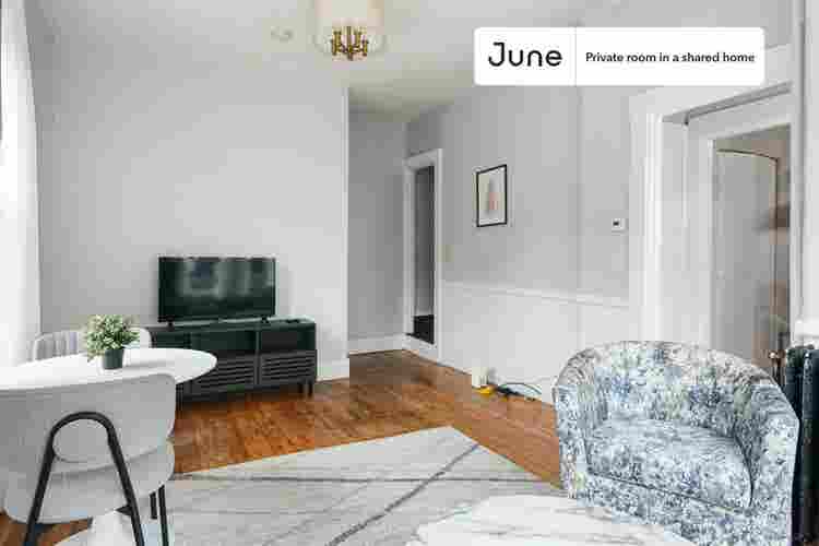 4 BR in Boston