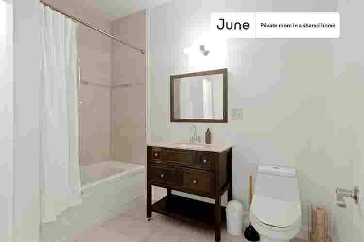 4 BR in Boston