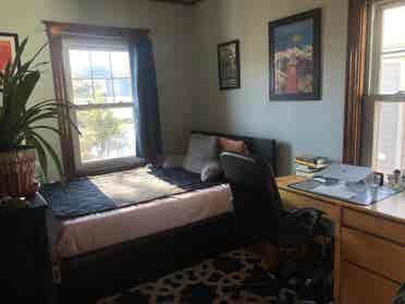 Room in Shared Apartment for 9/1