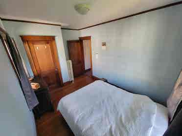 Room in Shared Apartment for 9/1