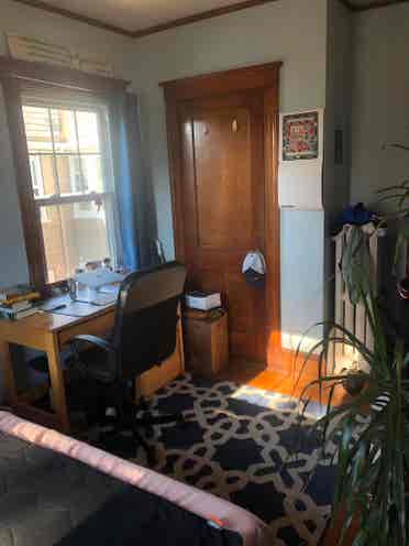 Room in Shared Apartment for 9/1