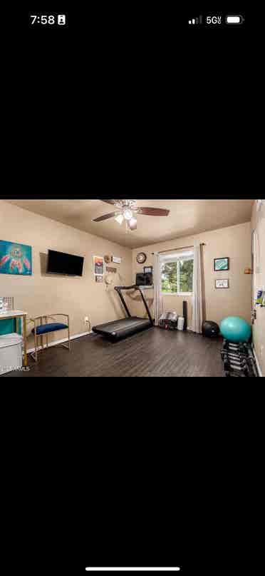 Room in north phoenix