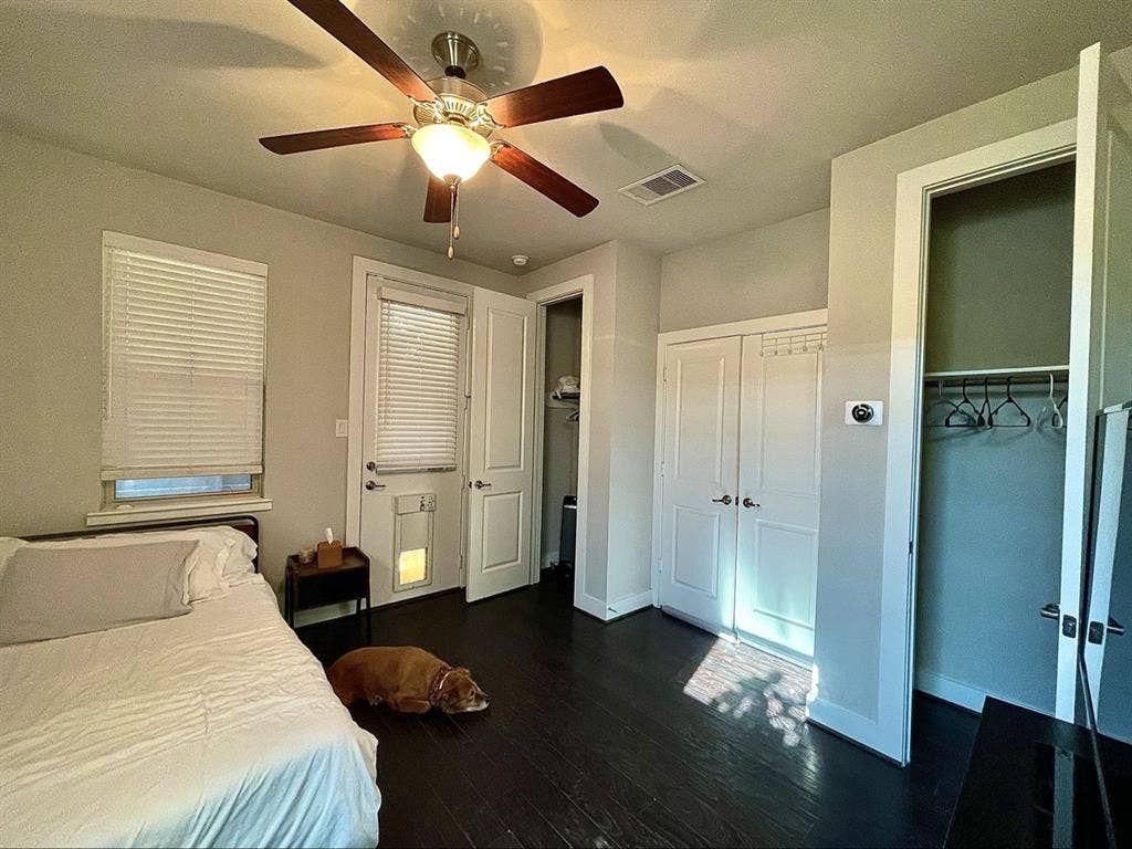 Heights private room for rent
