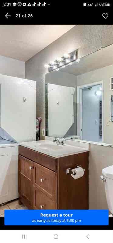 Large bath condo  for rent