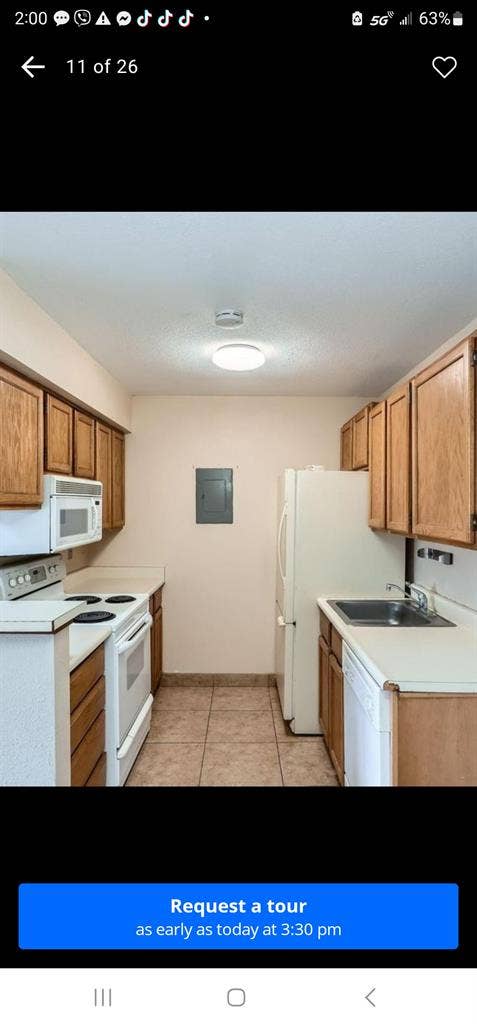 Large bath condo for rent