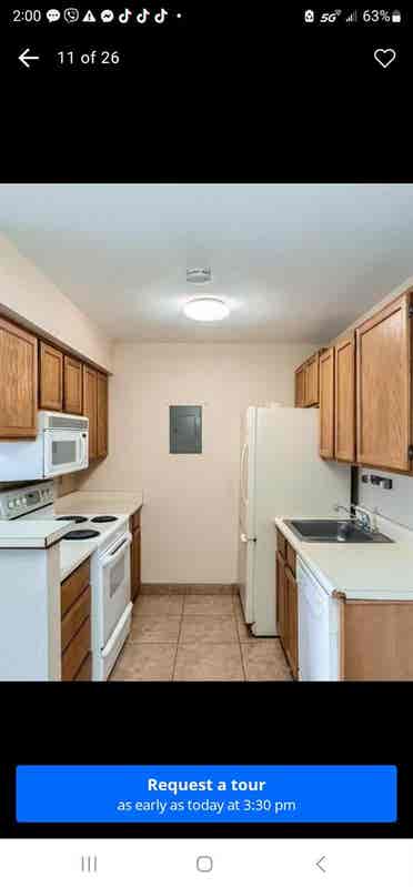 Large bath condo  for rent