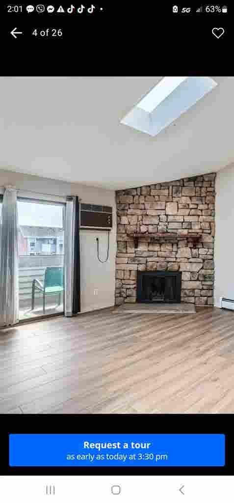 Large bath condo  for rent