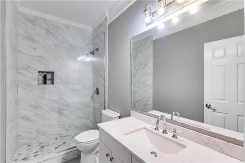 Private bedroomm