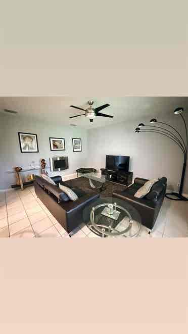 Rooms available by The Forum