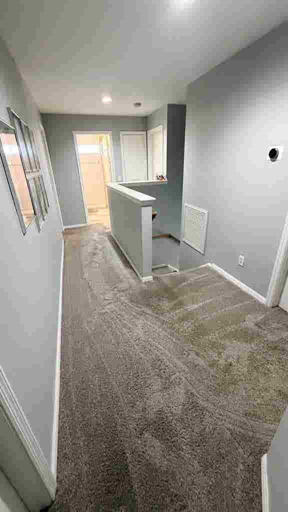 House/Room available by The Forum