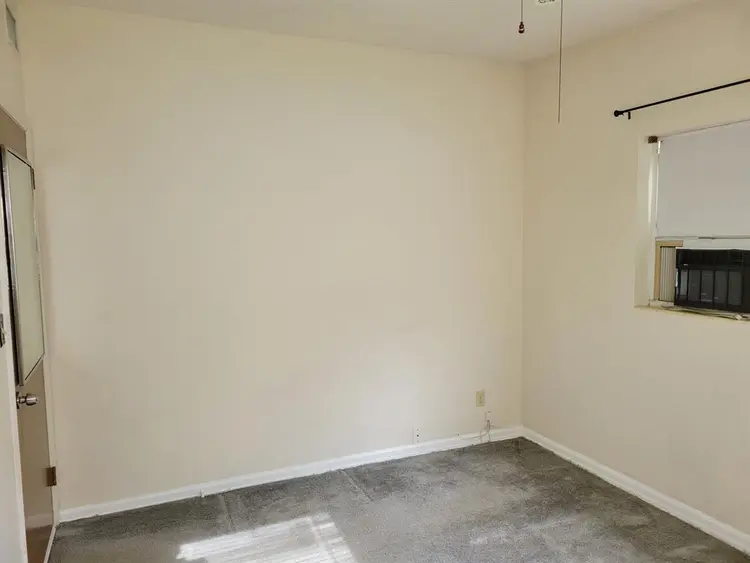 Looking for a quality roommate