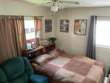 Looking for a quality roommate
