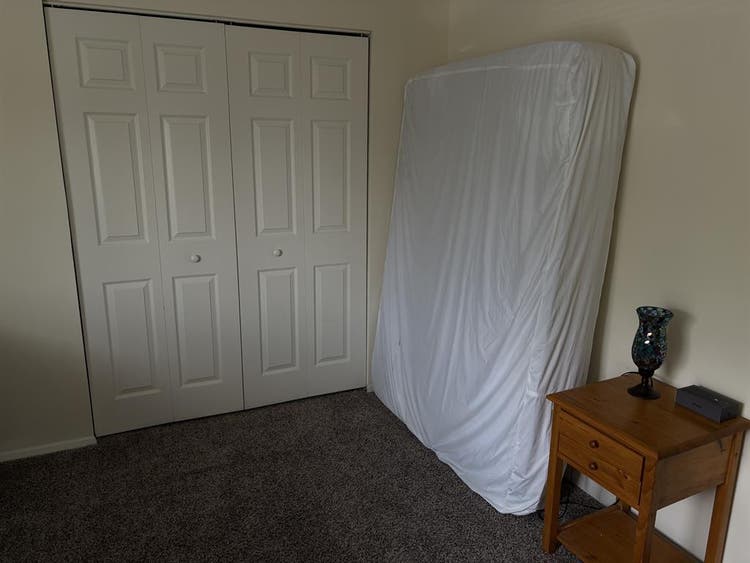 Westwinds Apartment