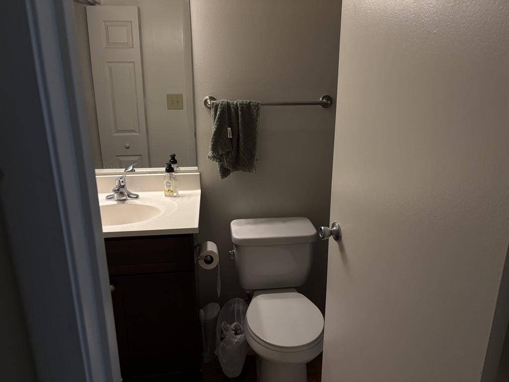 Westwinds Apartment