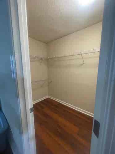 Quiet Complex in Sandy Springs