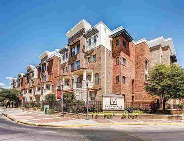 Lease Take Over! First month Free:)