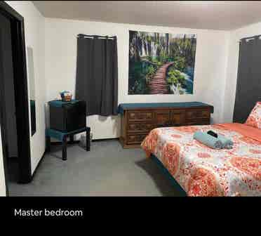 Huge Master Bedroom w/Private Bath