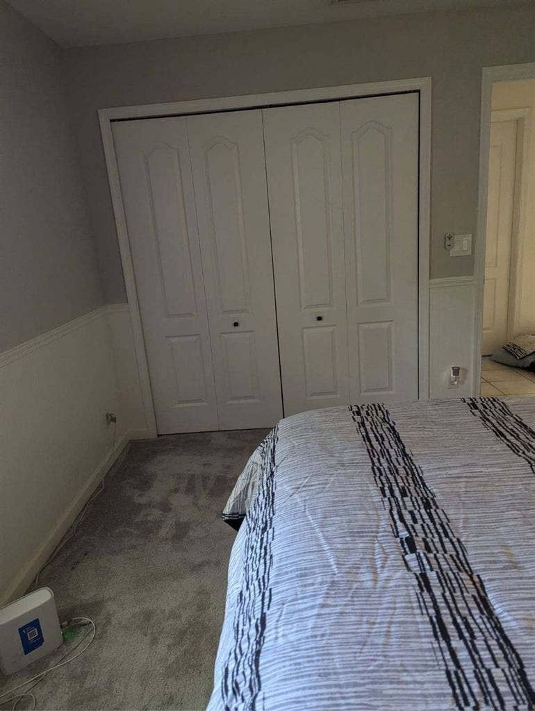 Quiet Loxahatchee room for rent