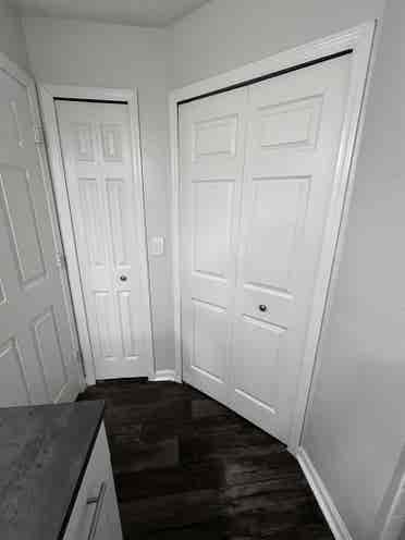 MASTER BEDROOM AVALIABLE