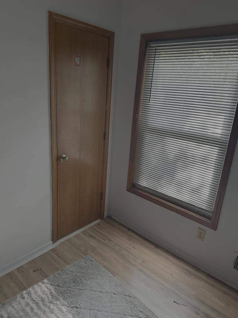 Unfurnished bedroom, Quiet Area