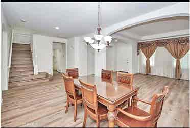 4 Private rooms for rent