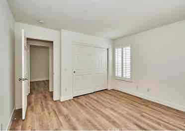 4 Private rooms for rent