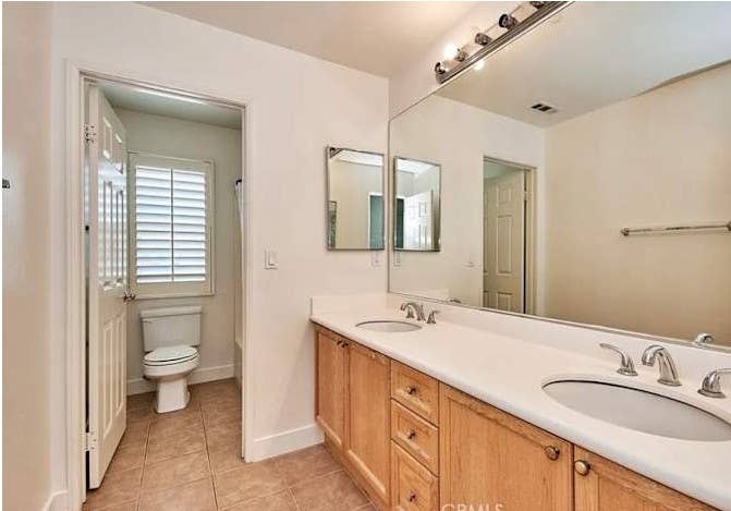 4 Private rooms for rent